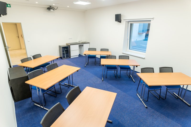 SPOLEČENSKÁ MÍSTNOST